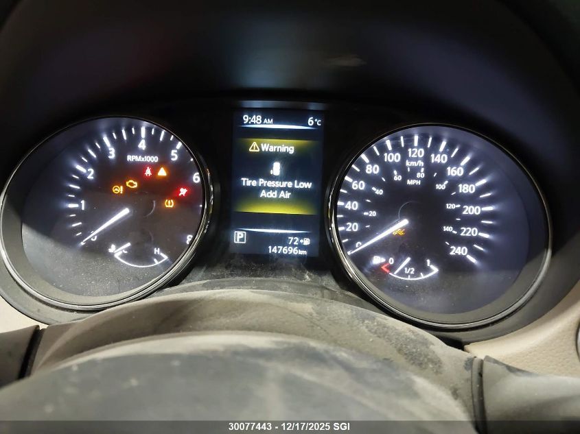 2017 Nissan Rogue Sv/Sl VIN: 5N1AT2MV6HC817833 Lot: 30077443