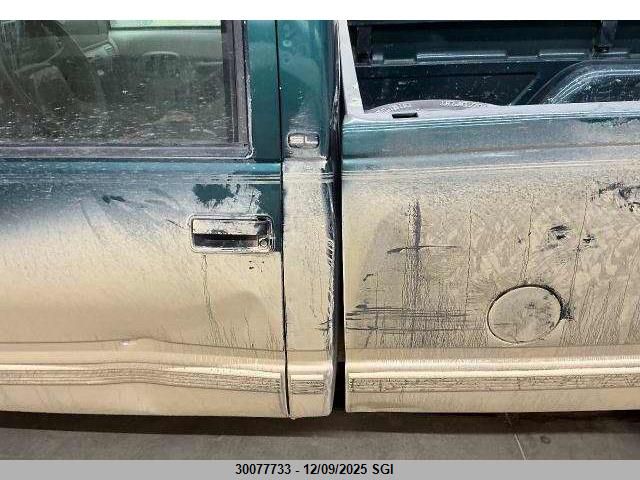 1998 GMC Sierra C1500 VIN: 1GTEC14W5WZ537372 Lot: 30077733