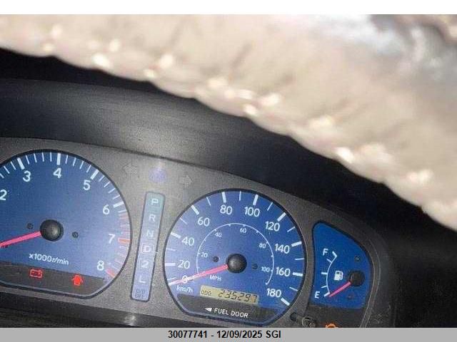 2002 Toyota Sienna Le/Xle VIN: 4T3ZF13CX2U417965 Lot: 30077741