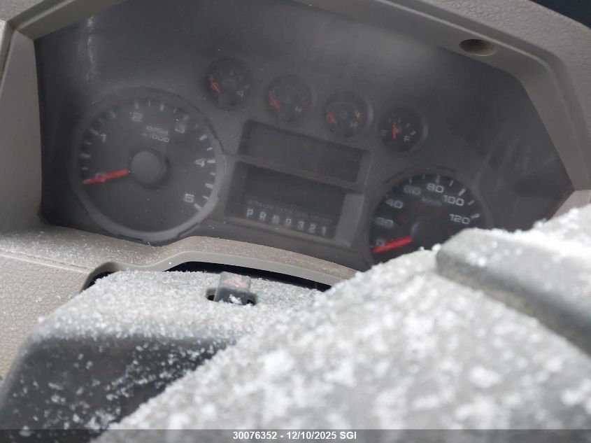 2009 Ford F-450 Chassis Lariat/Xl/Xlt VIN: 1FDAW47R99EA13033 Lot: 30076352