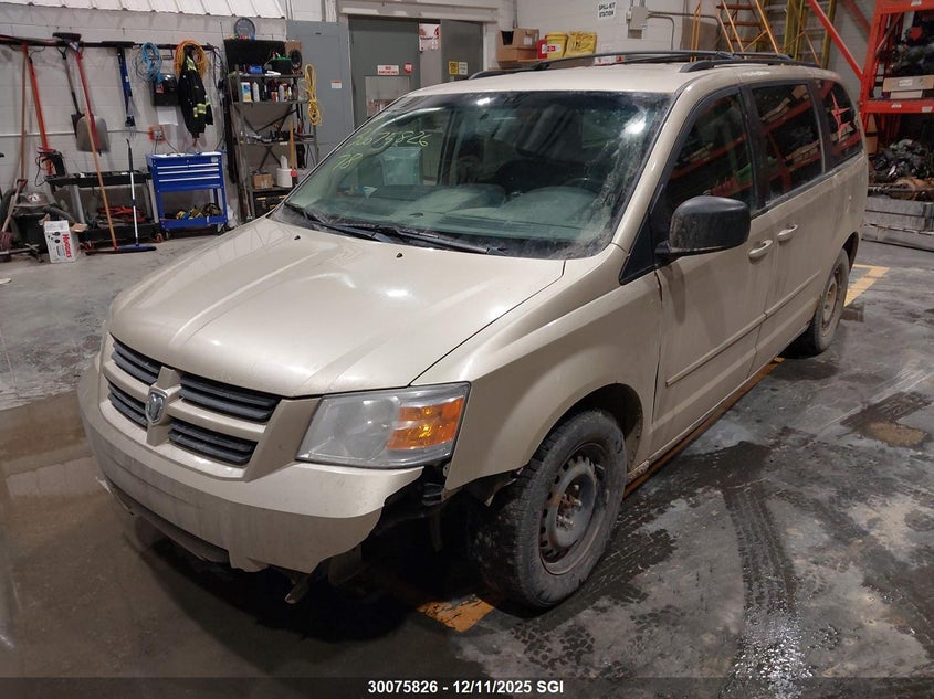 2D4RN4DE6AR342648 2010 DODGE CARAVAN photo no. 2