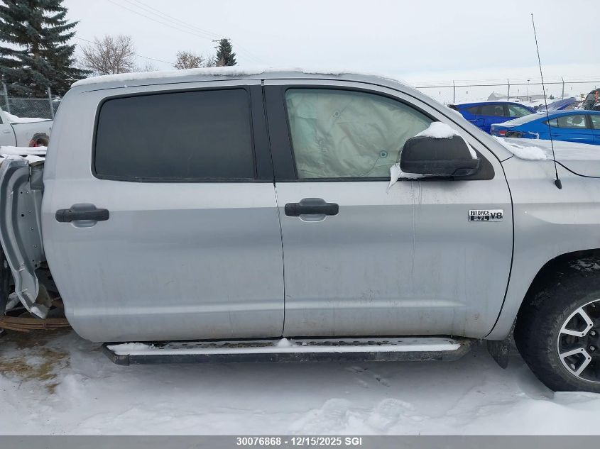 2017 Toyota Tundra Crewmax Sr5/Trd Pro VIN: 5TFDY5F18HX660135 Lot: 30076868