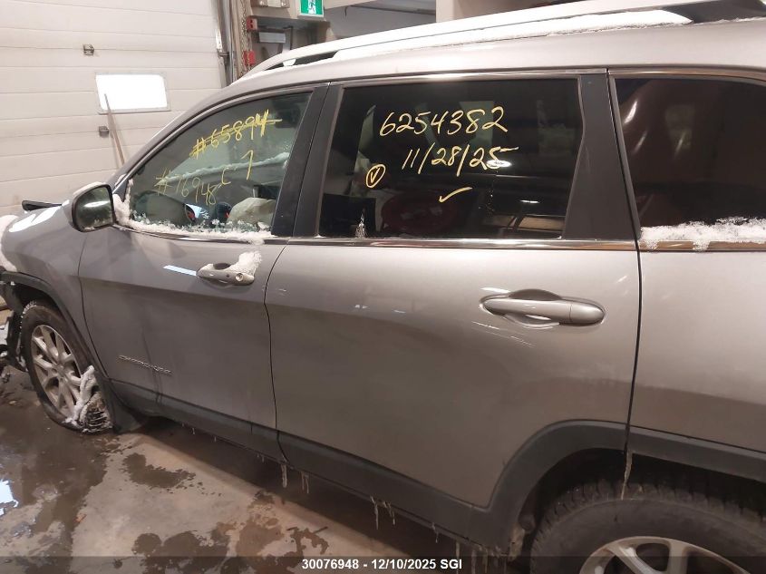 2016 Jeep Cherokee Latitude VIN: 1C4PJMCS6GW149701 Lot: 30076948