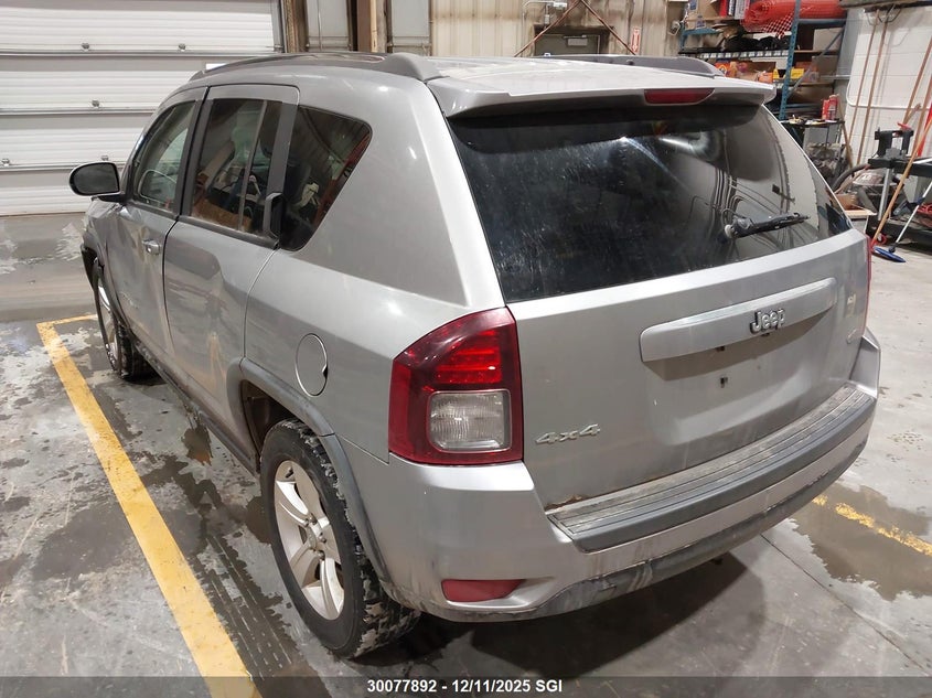 1C4NJDAB8FD101198 2015 JEEP COMPASS photo no. 3