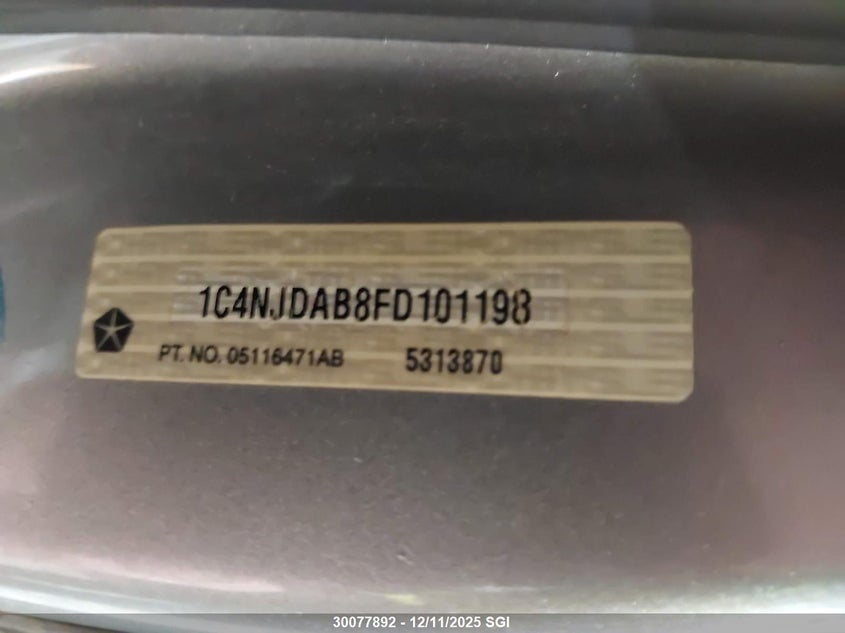 1C4NJDAB8FD101198 2015 JEEP COMPASS photo no. 9