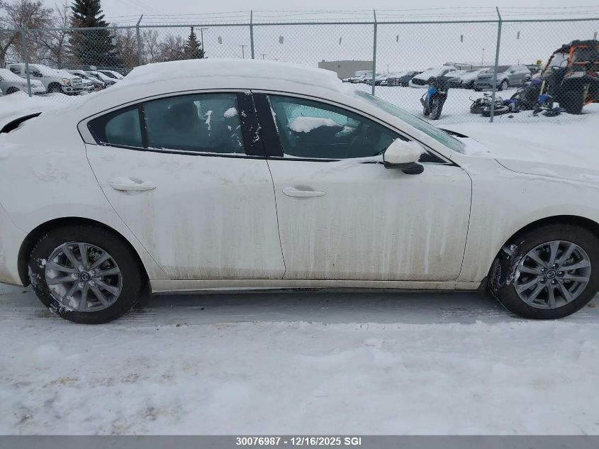 2024 Mazda 3 Preferred VIN: JM1BPBCM5R1721257 Lot: 30076987