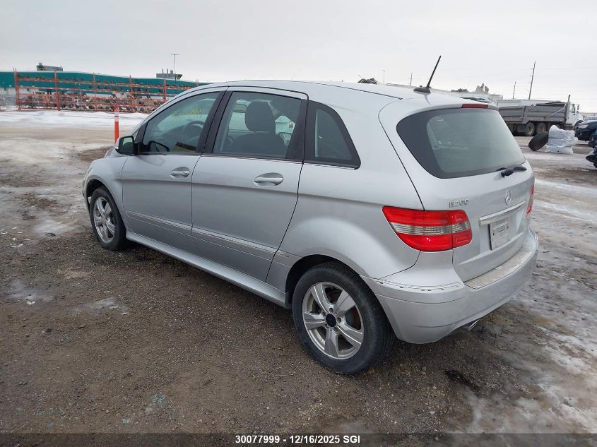 2011 Mercedes-Benz B200 VIN: WDDFH3DB4BJ635967 Lot: 30077999