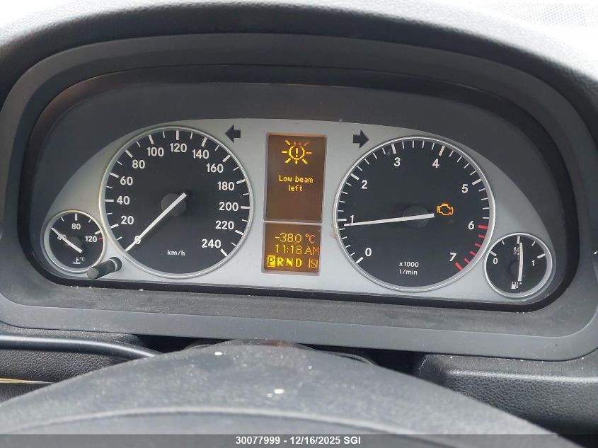 2011 Mercedes-Benz B200 VIN: WDDFH3DB4BJ635967 Lot: 30077999