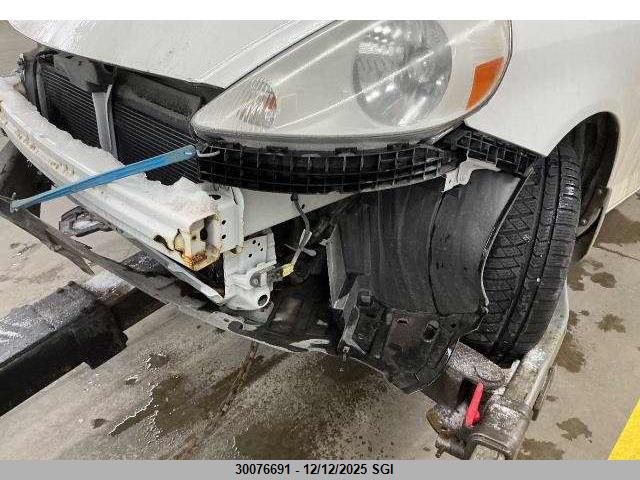 2008 Honda Fit VIN: JHMGD38448S810175 Lot: 30076691