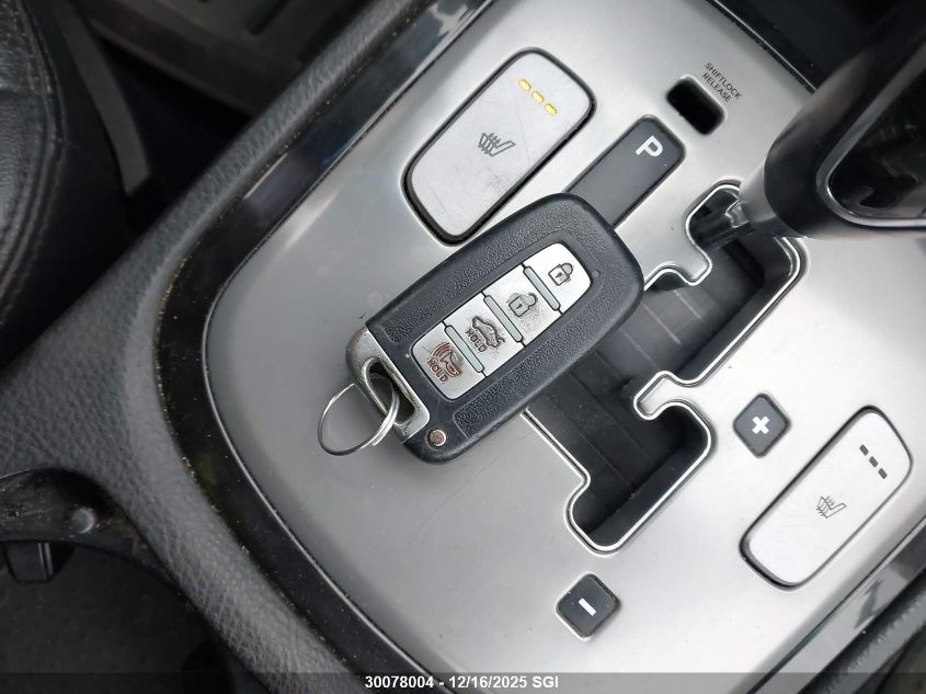 2012 Hyundai Genesis 3.8L VIN: KMHGC4DD7CU197316 Lot: 30078004