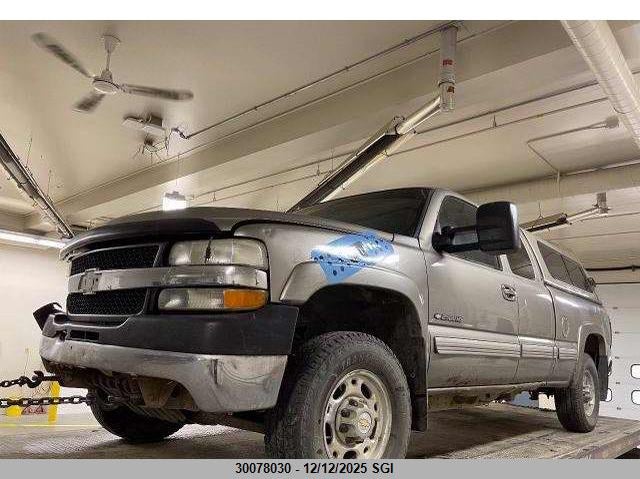 1GCHK29U42E126060 2002 CHEVROLET SILVERADO photo no. 2
