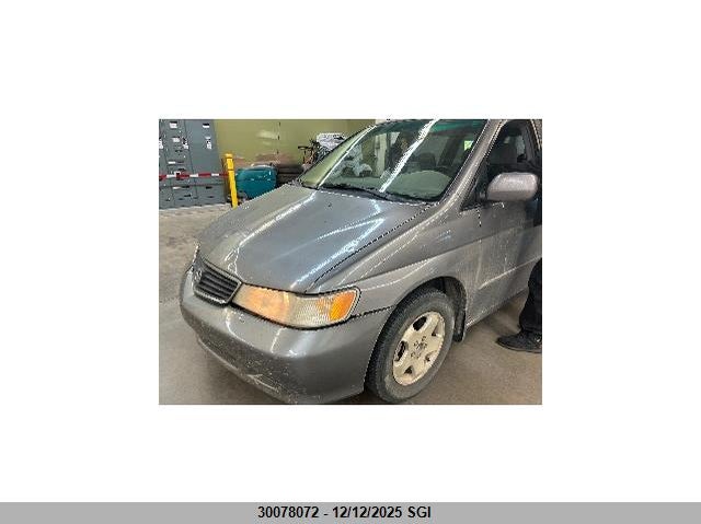 2HKRL1867YH011878 2000 HONDA ODYSSEY photo no. 2