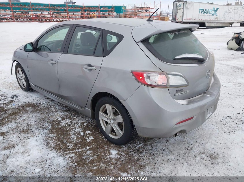 JM1BL1M59B1474487 2011 MAZDA 3 photo no. 3