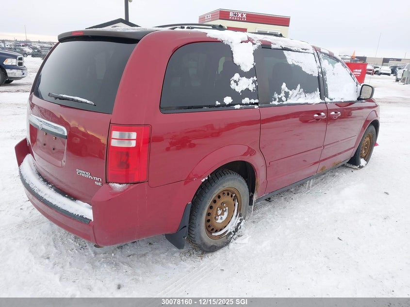 2D4RN4DE5AR465793 2010 DODGE CARAVAN photo no. 4