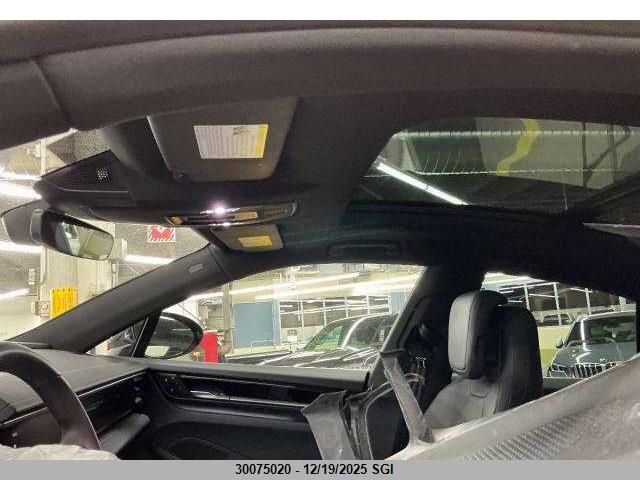 2024 Porsche Macan 4 VIN: WP1AA2XA1RL002567 Lot: 30075020