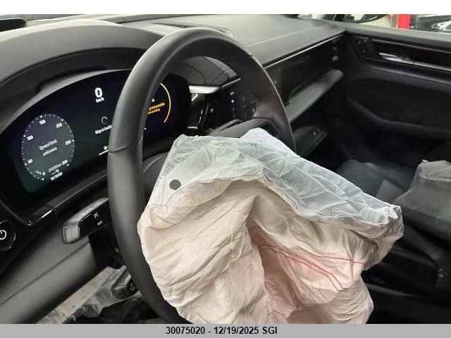 2024 Porsche Macan 4 VIN: WP1AA2XA1RL002567 Lot: 30075020