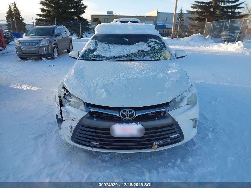 2015 Toyota Camry Le/Xle/Se/Xse VIN: 4T1BF1FK2FU075530 Lot: 30074929