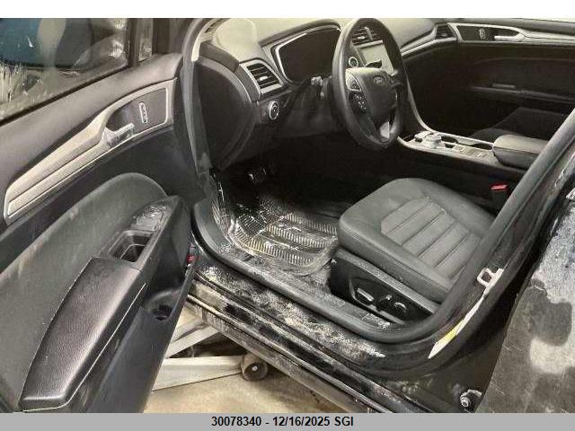 2019 Ford Fusion Se VIN: 3FA6P0HD2KR211268 Lot: 30078340