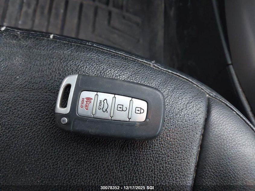 2013 Hyundai Elantra Gls/Limited VIN: 5NPDH4AE2DH326709 Lot: 30078352