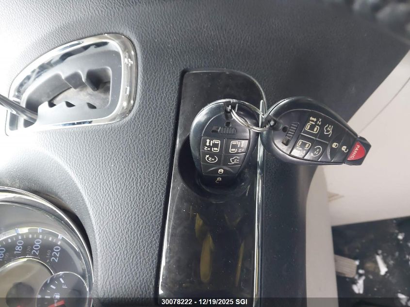 2015 Chrysler Town & Country Touring L VIN: 2C4RC1CG8FR501651 Lot: 30078222