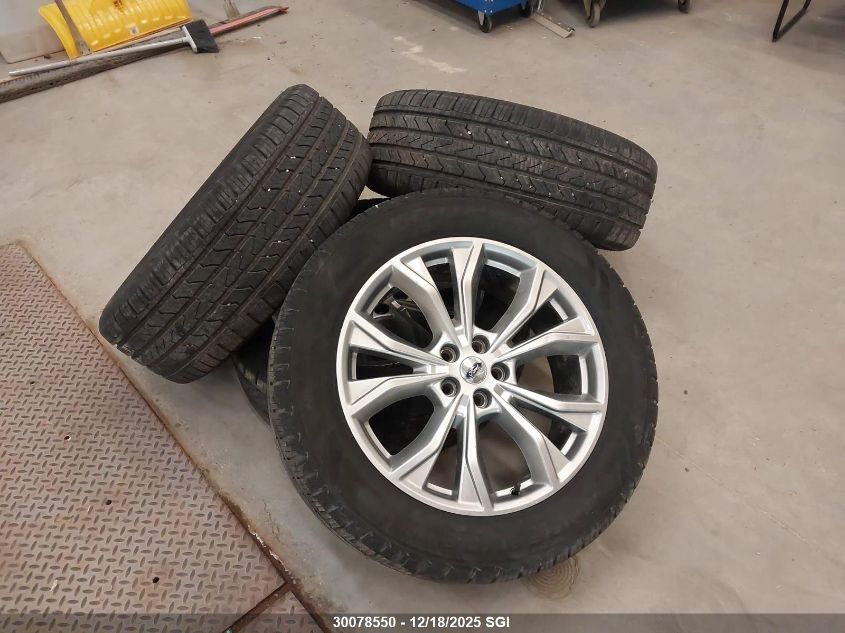 2020 Ford Explorer Xlt VIN: 1FMSK8DH2LGA98733 Lot: 30078550