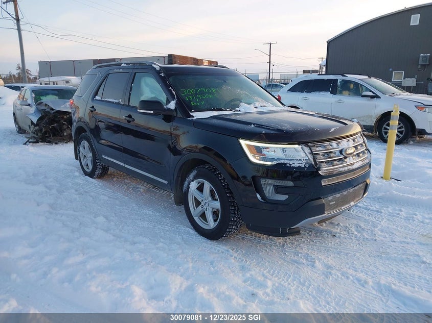 1FM5K8D82HGC81358 2017 Ford Explorer Xlt auction photo 1