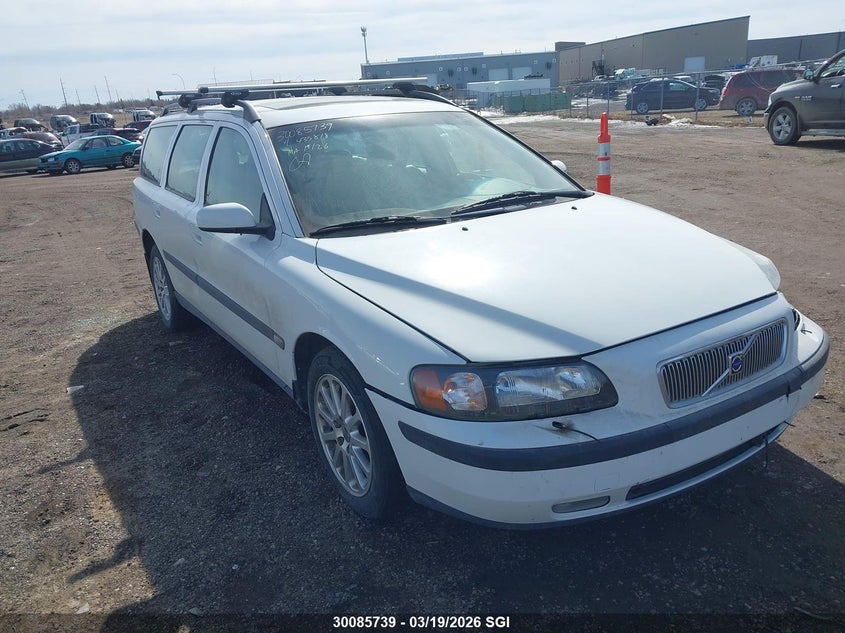 2004 VOLVO V70
