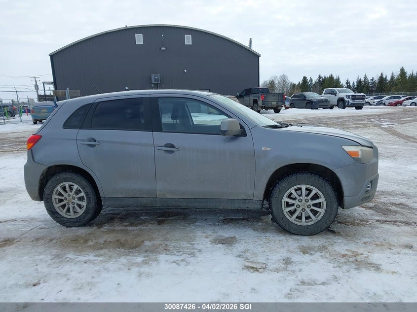 2011 Mitsubishi Rvr Se VIN: JA4AJ3AU2BZ604467 Lot: 30087426