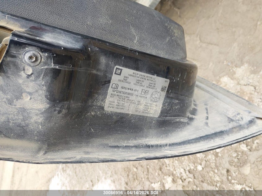 2012 GMC Yukon Xl K1500 Sle VIN: 1GKS2HE75CR105533 Lot: 30086956