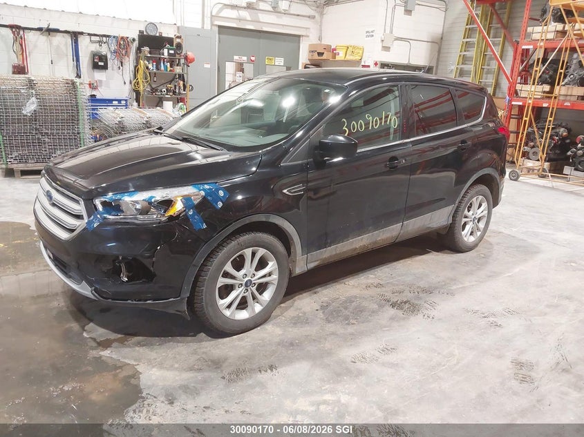 Vin: 1fmcu9gd1kub39737, lot: 20134488, ford escape se 20192