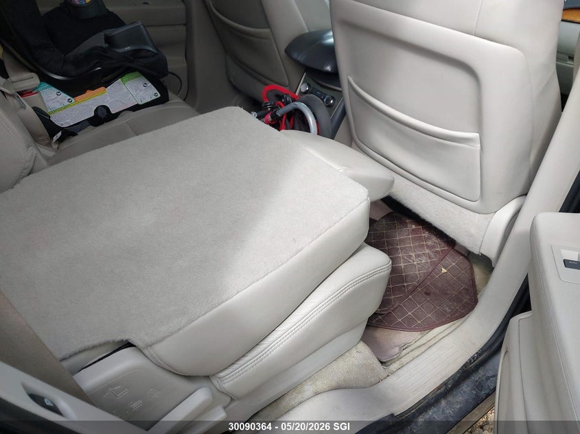 2010 Lincoln Mkt VIN: 2LMHJ5AT8ABJ06671 Lot: 30090364