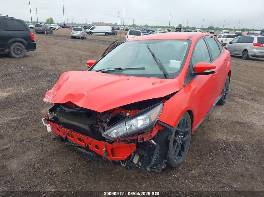 2016 Ford Focus Se VIN: 1FADP3F28GL366570 Lot: 30090912