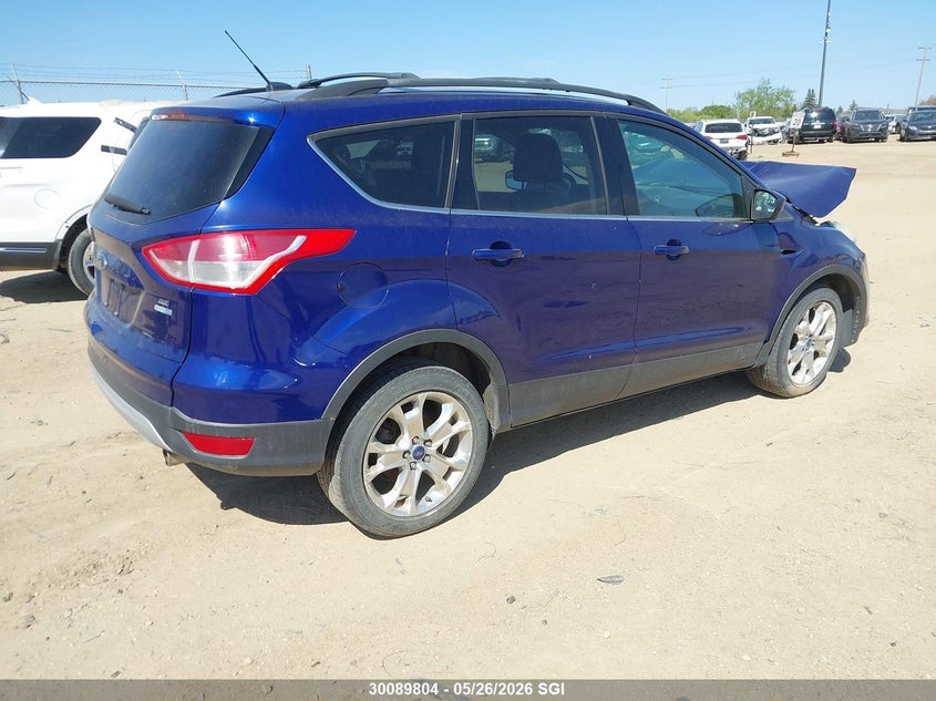 Vin: 1fmcu9gx7dua26503, lot: 20135720, ford escape se 20134