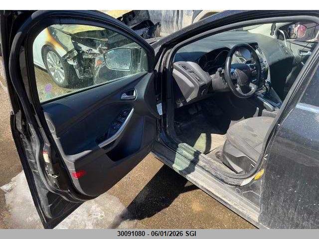 Vin: 1fahp3m28cl406452, lot: 20135833, ford focus sel 20123