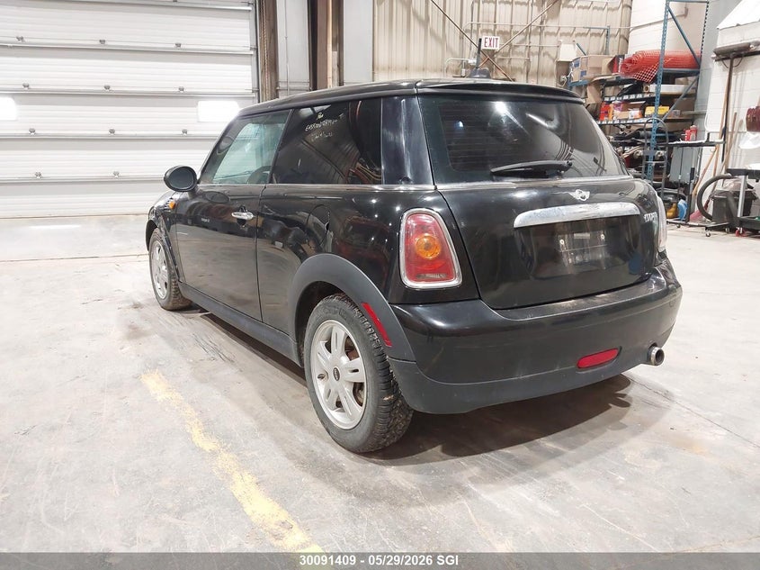 Vin: wmwmf3c58atu79693, lot: 20136328, mini cooper classic 20103