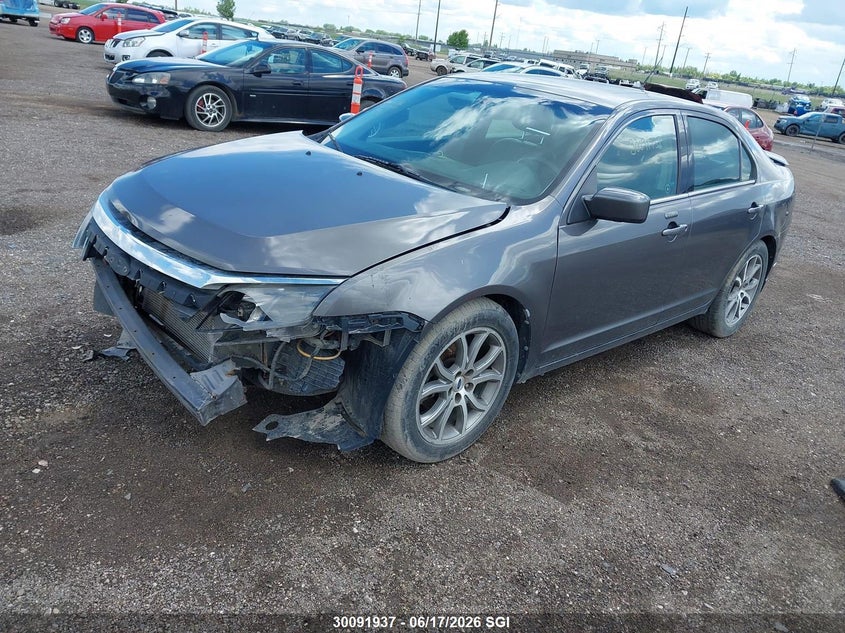 2011 Ford Fusion, Front, IAAI, VIN 3FAHP0JA0BR339601 — photo 2