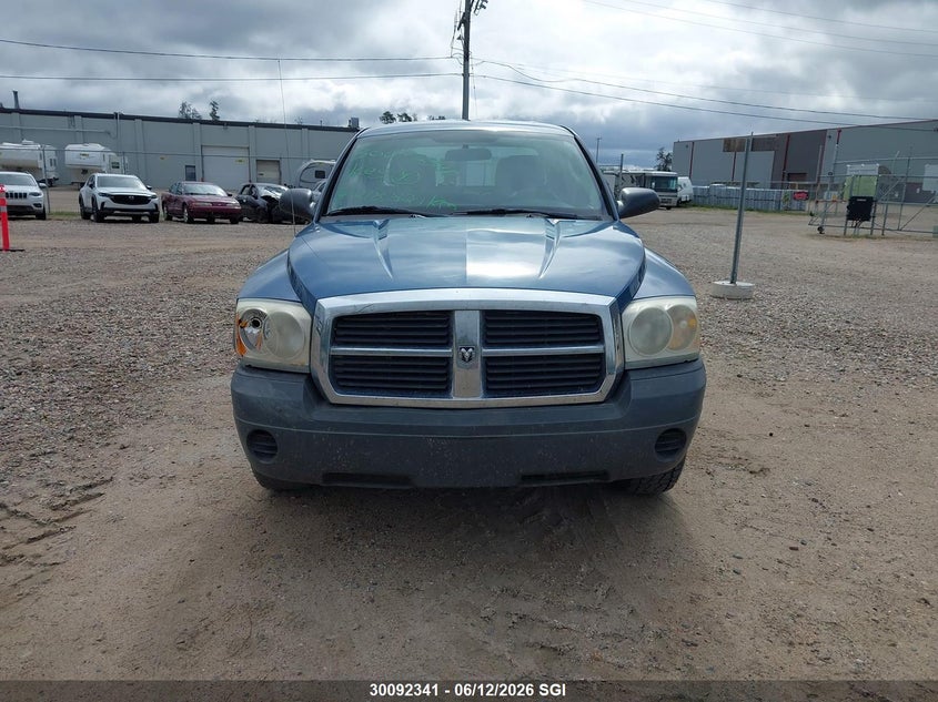 2005 Dodge Dakota Quad/St VIN: 1D7HW28K75S177360 Lot: 30092341