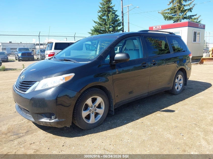 2012 TOYOTA SIENNA VAN 3.5L V-6 DOHC, VVT, 266HP