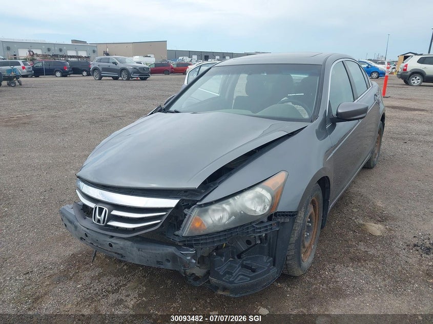 2011 Honda Accord, Right Front, IAAI, VIN 1HGCP2F73BA803571 — photo 2