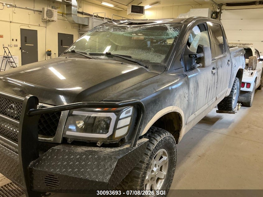 2006 Nissan Titan Xe/Se/Le, Переворот, IAAI, VIN 1N6BA07B86N561844 — фото 2
