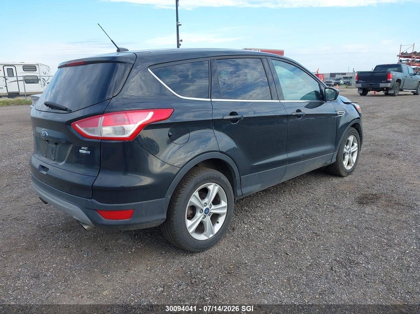 Vin: 1fmcu9gx3fuc17449, lot: 20140132, ford escape se 20154