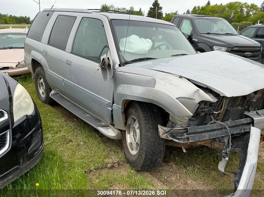 2000 GMC DENALI