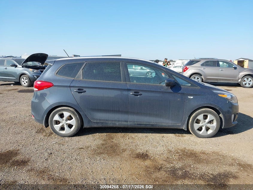 2014 Kia Rondo VIN: KNAHT8A30E7067887 Lot: 30094268