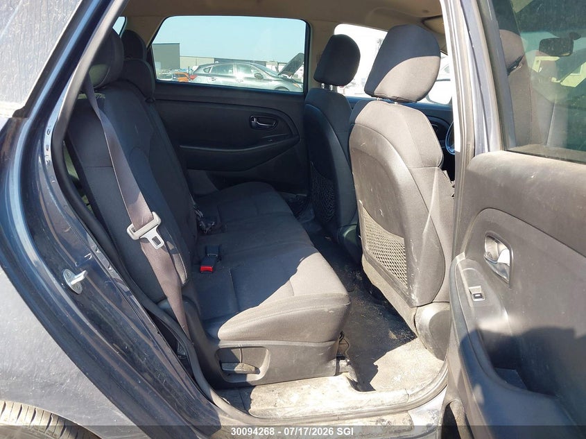 2014 Kia Rondo VIN: KNAHT8A30E7067887 Lot: 30094268