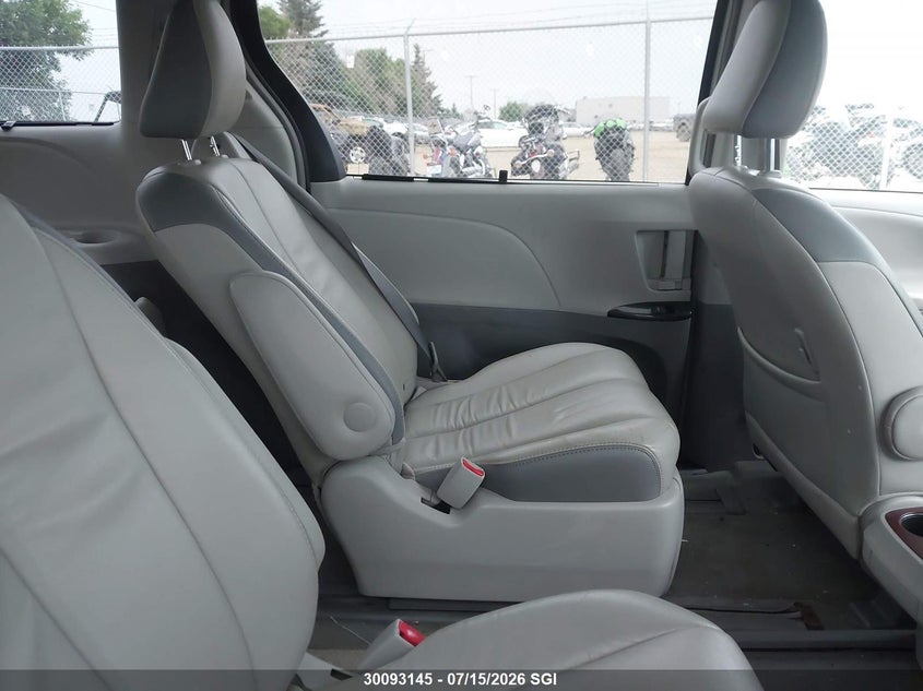 2012 Toyota Sienna Le VIN: 5TDKK3DC4CS219506 Lot: 30093145