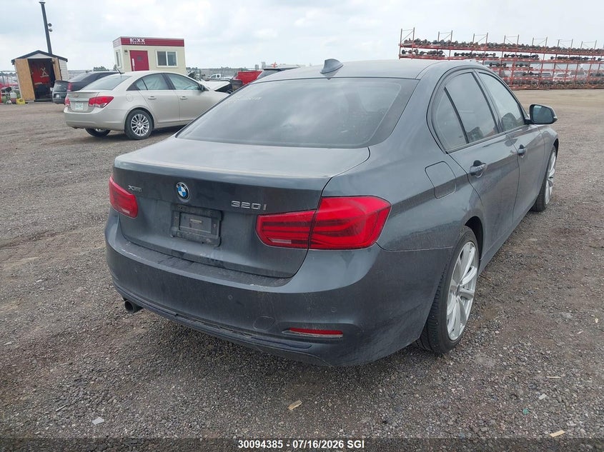 Vin: wba8a3c52gk689429, lot: 20140596, bmw 320 xi 20164