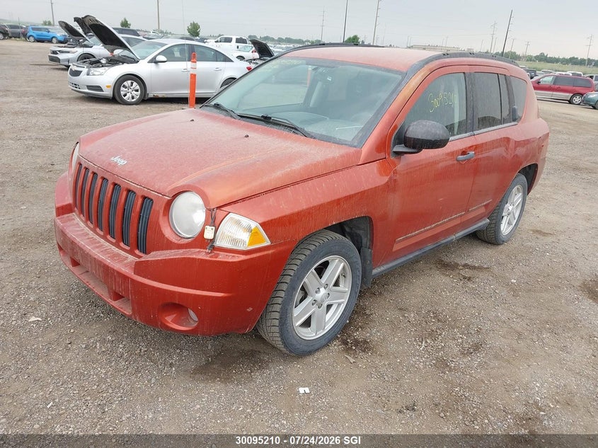 2008 Jeep Compass, Hail, IAAI, VIN 1J8FT47038D737107 — photo 2
