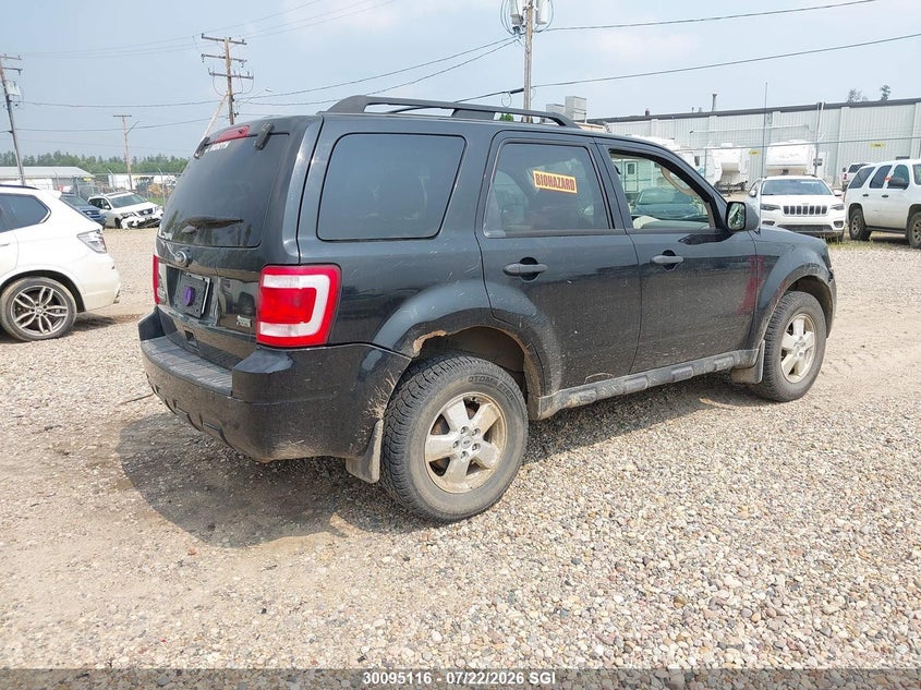 Vin: 1fmcu9dg2bka77291, lot: 20141815, ford escape xlt 20114