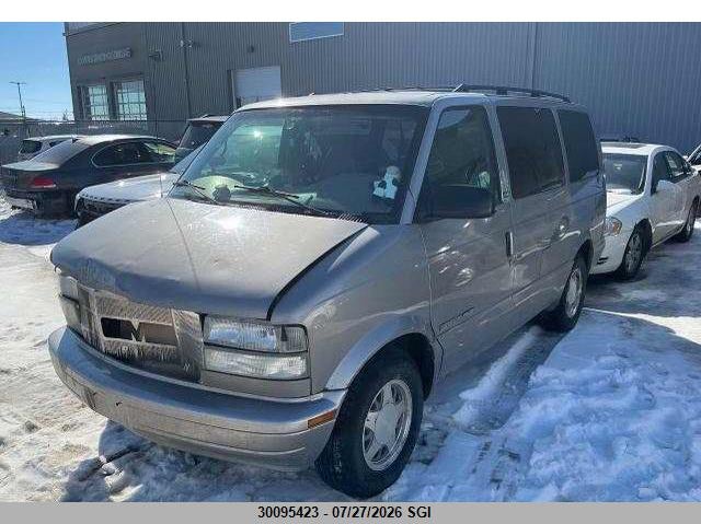 2002 GMC Safari, Front, IAAI, VIN 1GKEL19X32B503956 — photo 2