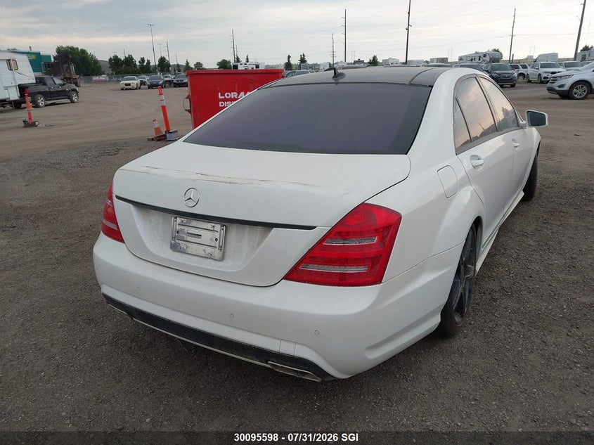 Vin: wddng8gb0ba392715, lot: 20142151, mercedes-benz s 550 4matic 20114